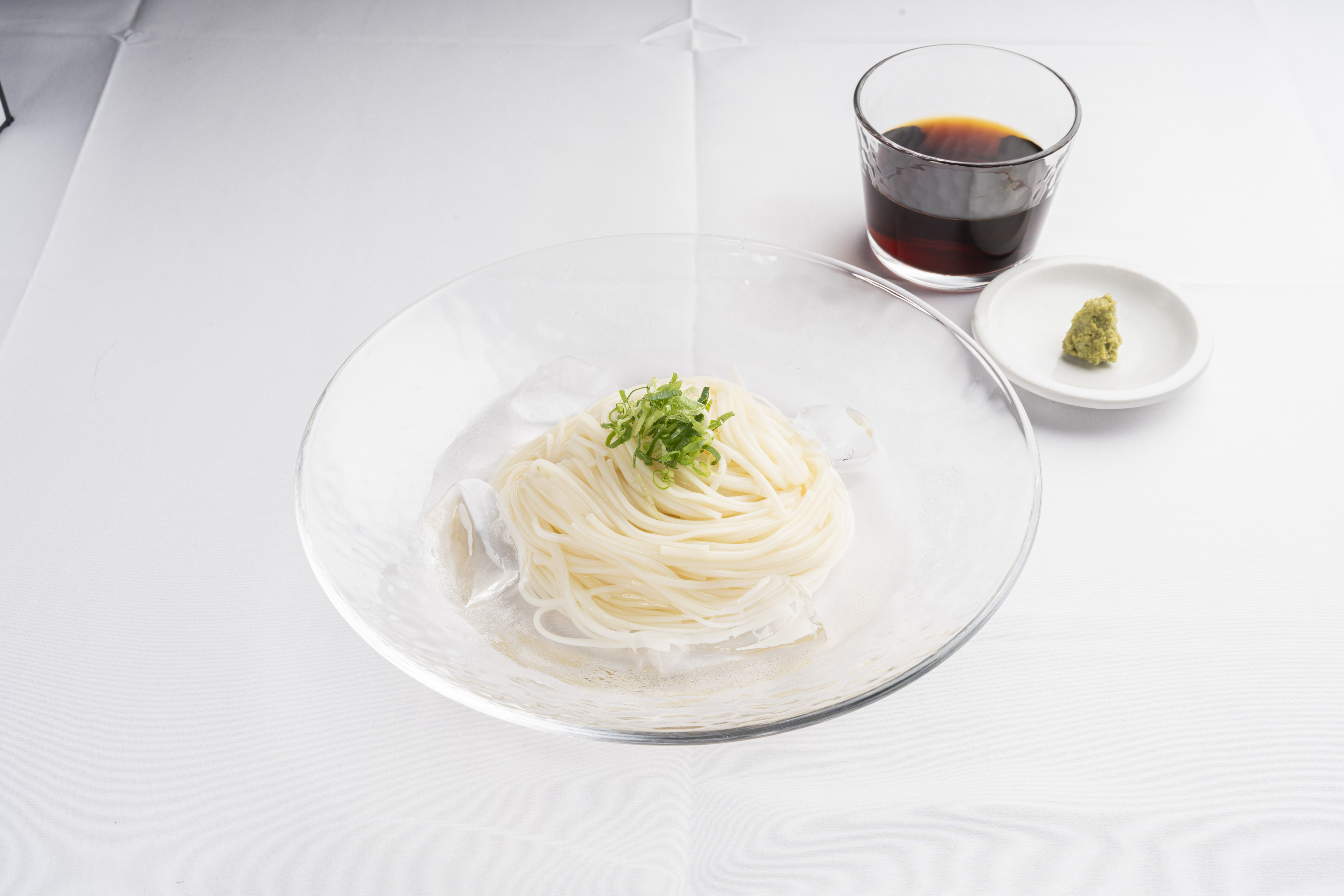 手延べそうめん 斜め45度 水あり